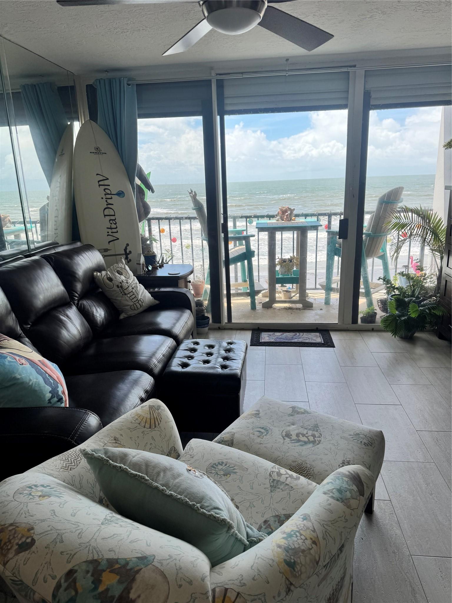 Image 1: living room