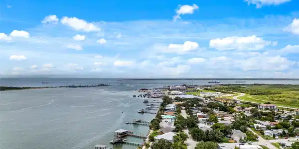 921 Marine Drive