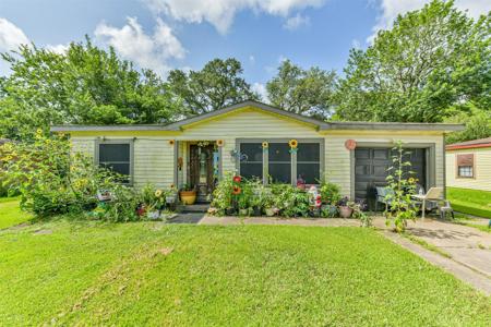 607 Honeysuckle Drive