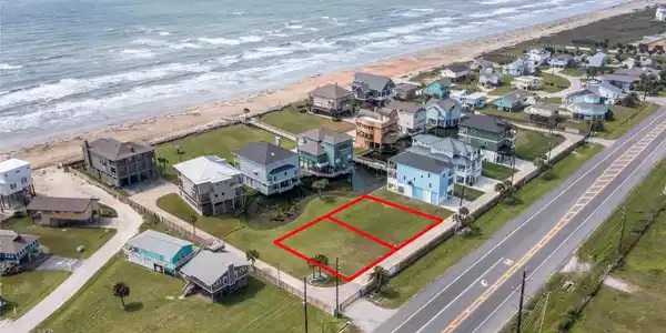 Image 3: Build your Galveston beach house just steps from t