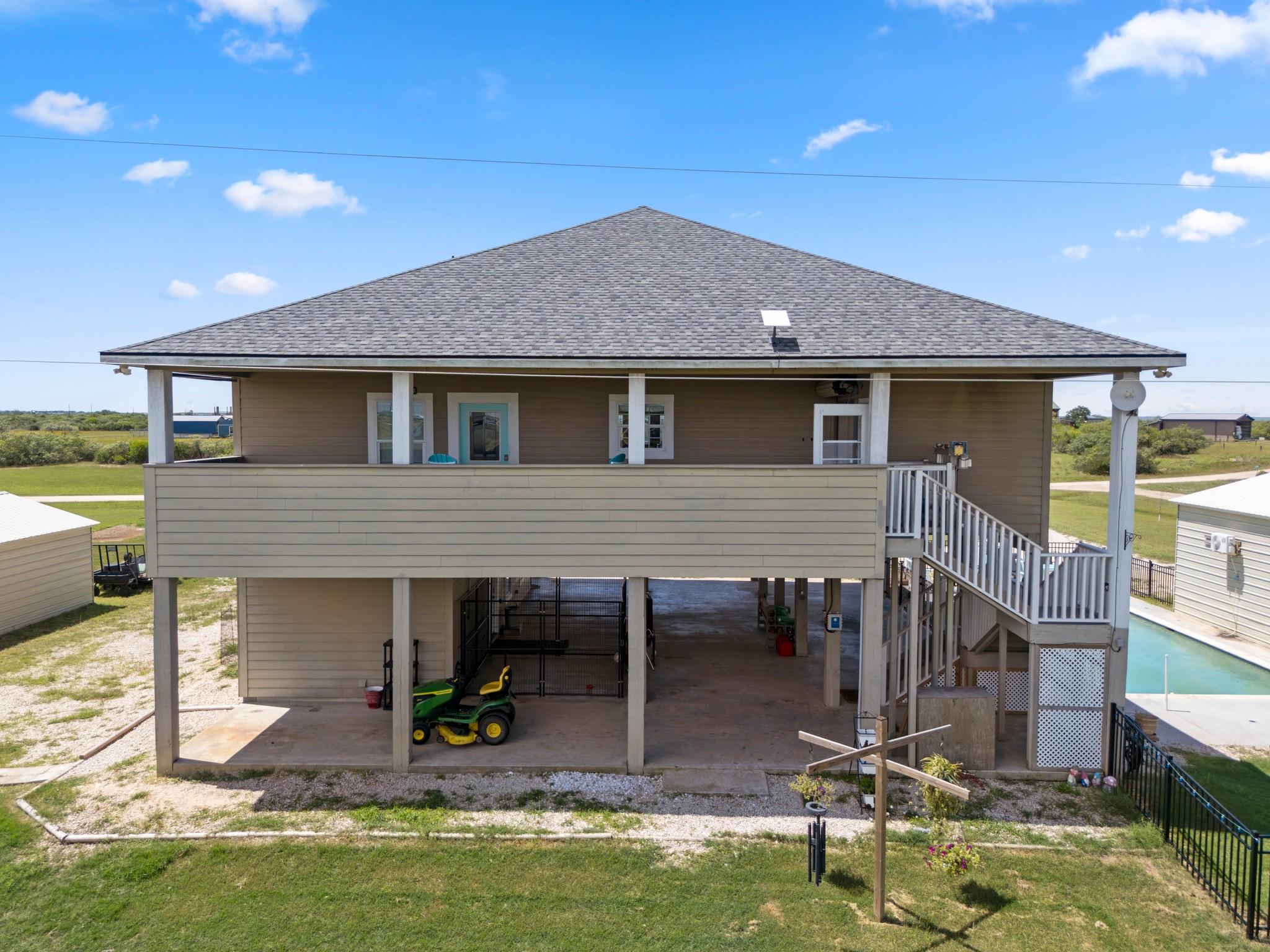 Image 2: Back of House
