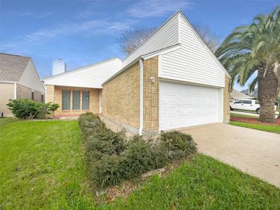 44 Campeche Circle