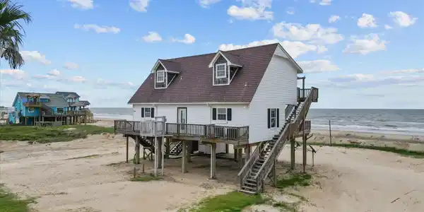 125 Driftwood Court