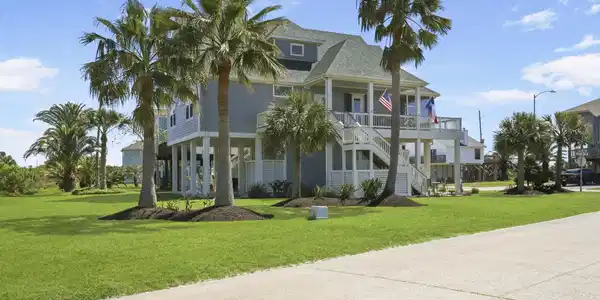 22426 Vista Del Mar