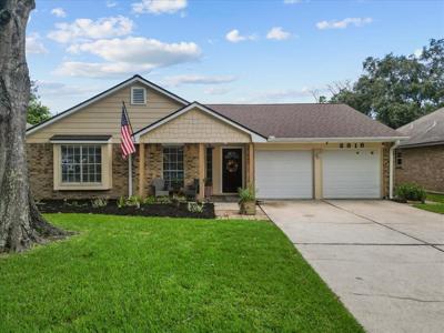 2818 Pine Mills Drive