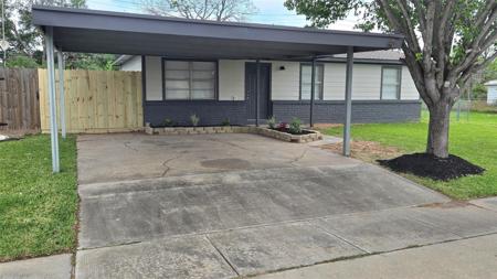 3502 Magnolia Avenue