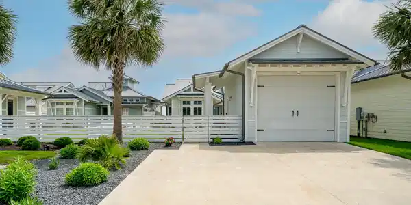 118 Reserve Lane