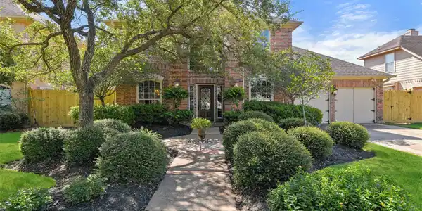2342 Acadiana Lane