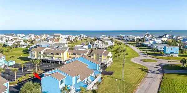 201 Jean Lafitte Cove
