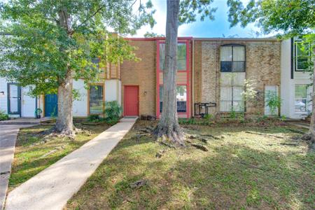 2420 Miramar Court