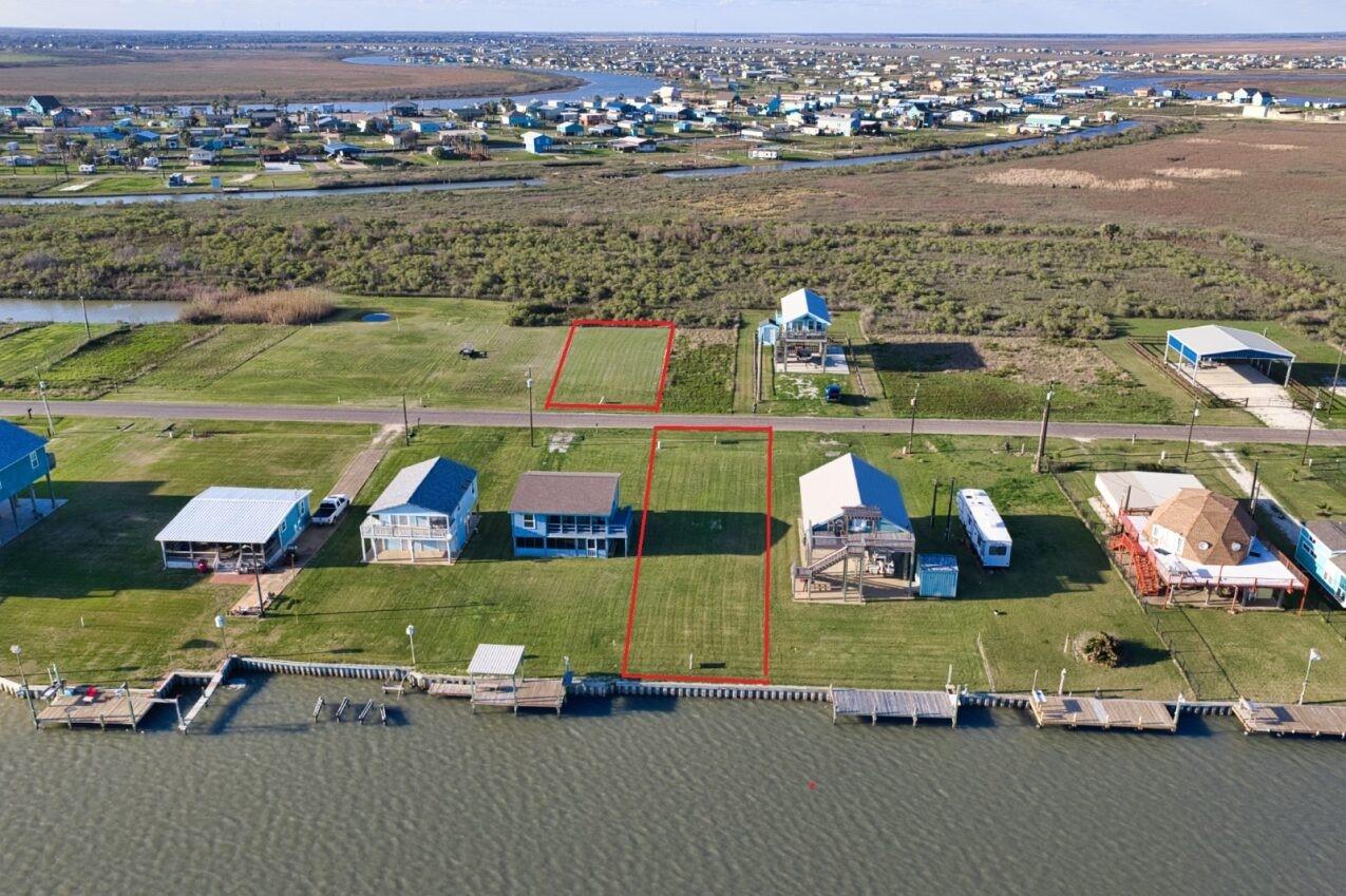 Image 1: The lot marked in red on the top is for this listi