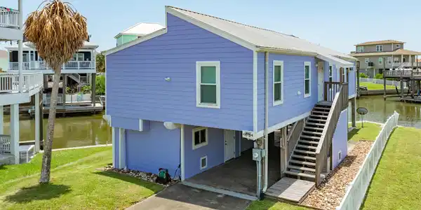 22127 Zapata Drive