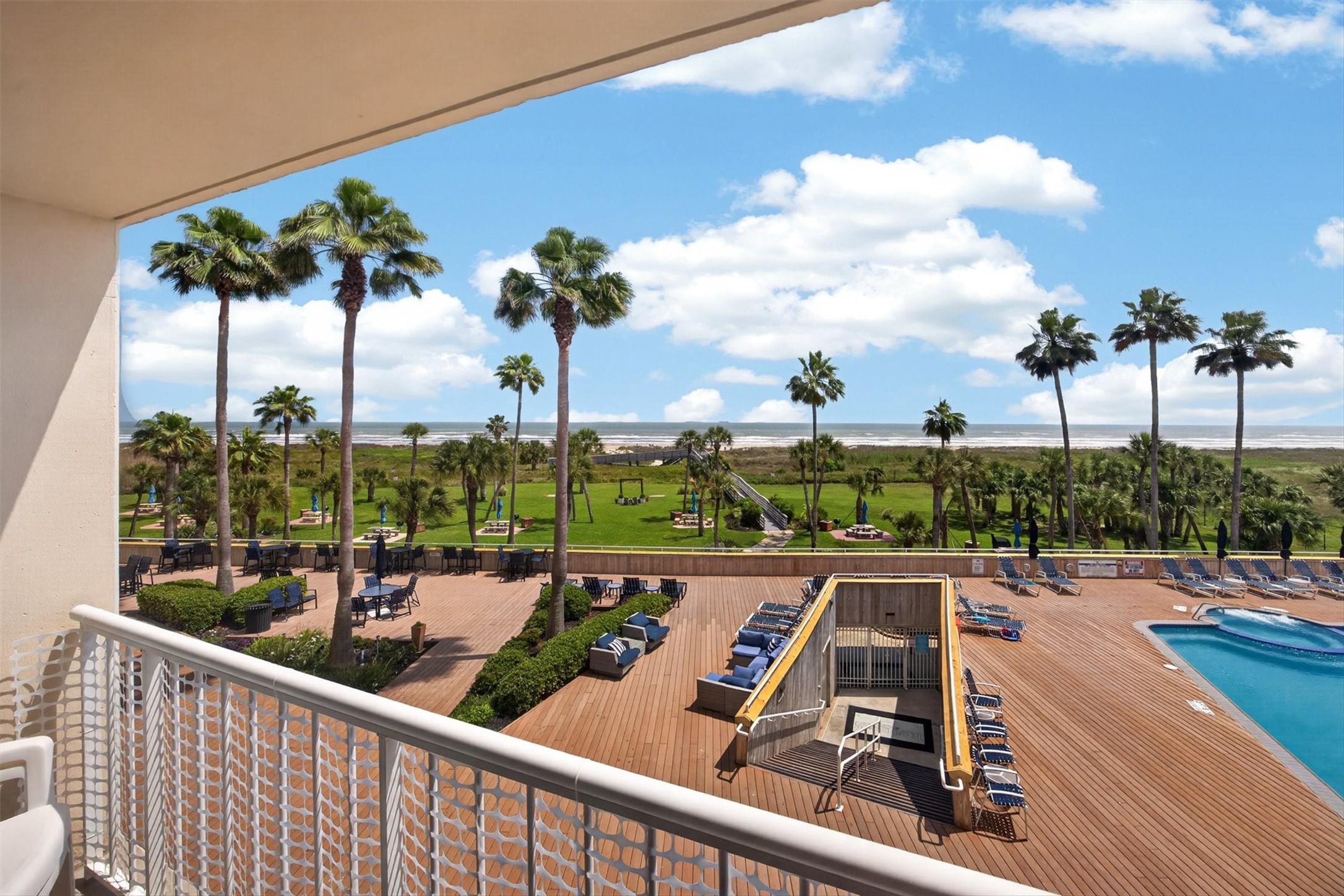 Image 2: Unit 109 has the VIEW. NOTE, the Common Ground wit