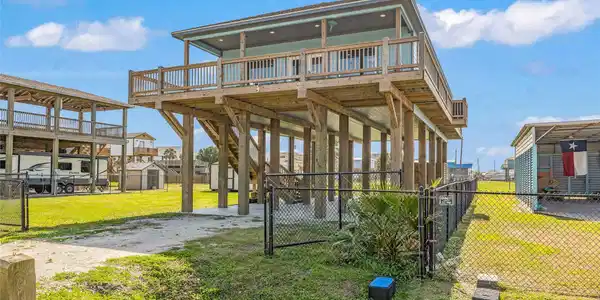 865 Kahla Drive