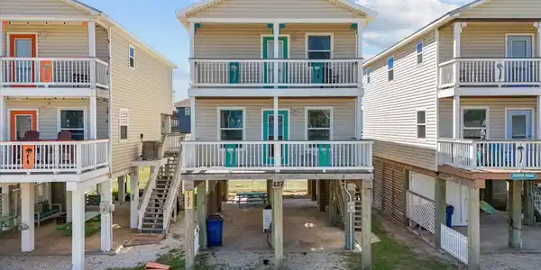 127 Howard