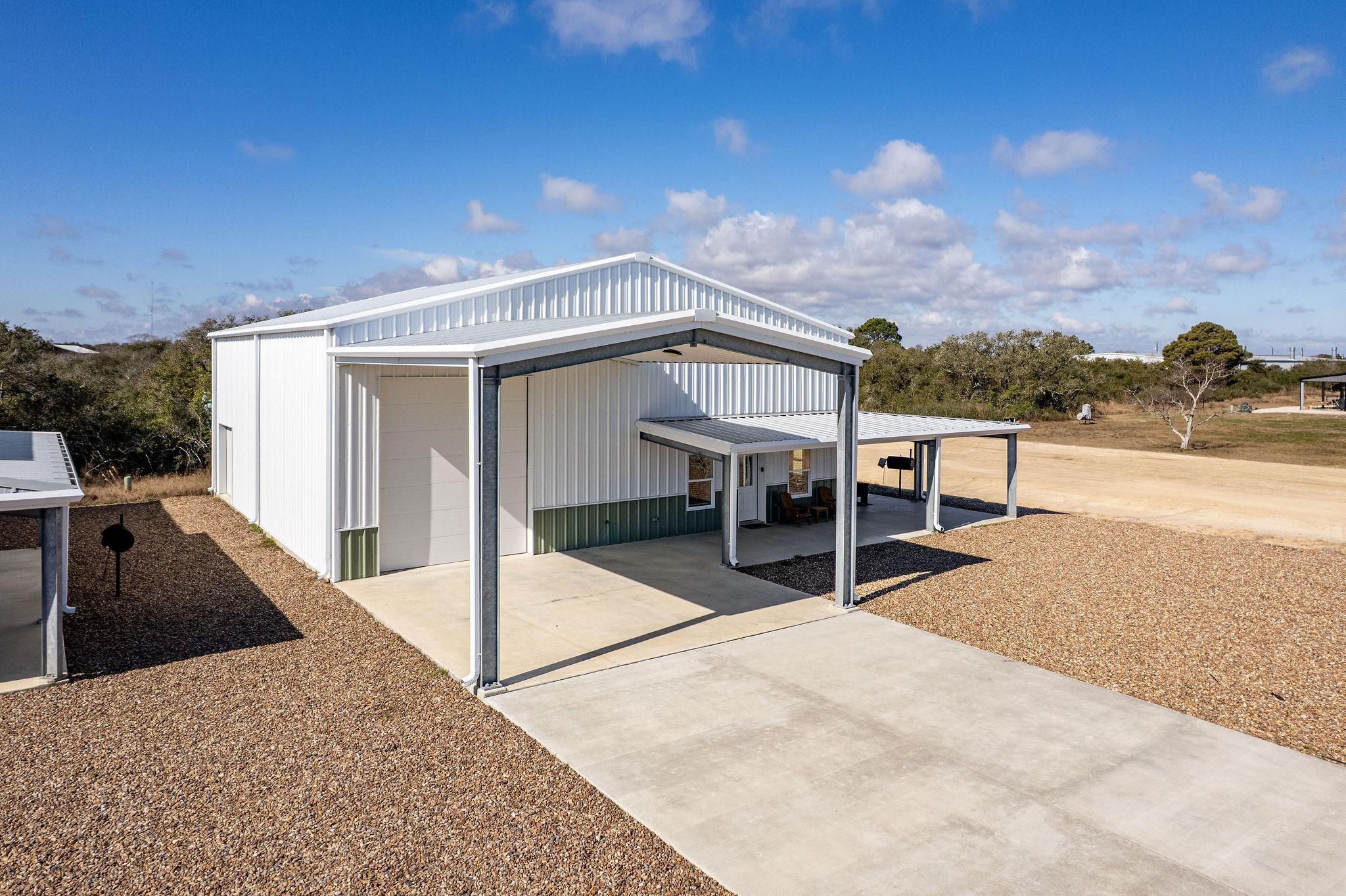 Image 1: Welcome to 164 Connelley Lane, Port O'Connor!