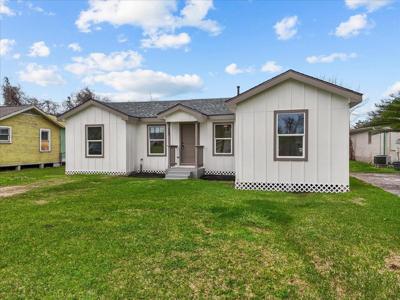 123 Lake Road