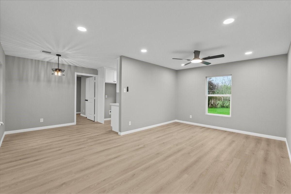 Image 3: Modern ceiling fans and light fixtures