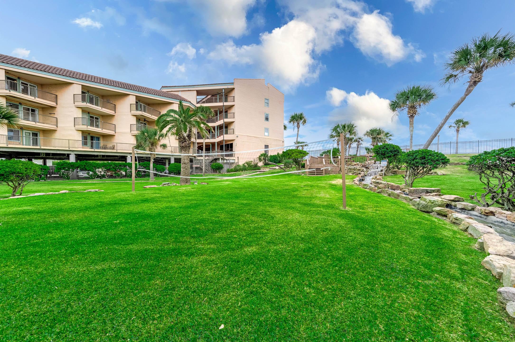 Image 4: Welcome to Lonestar Oceanview Condo at Maravilla C