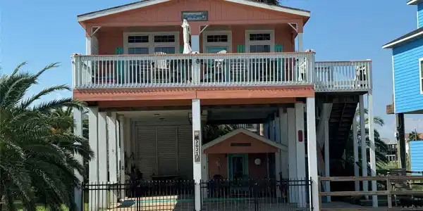 2021 Vista Drive