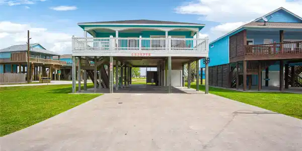 988 Gulf Road