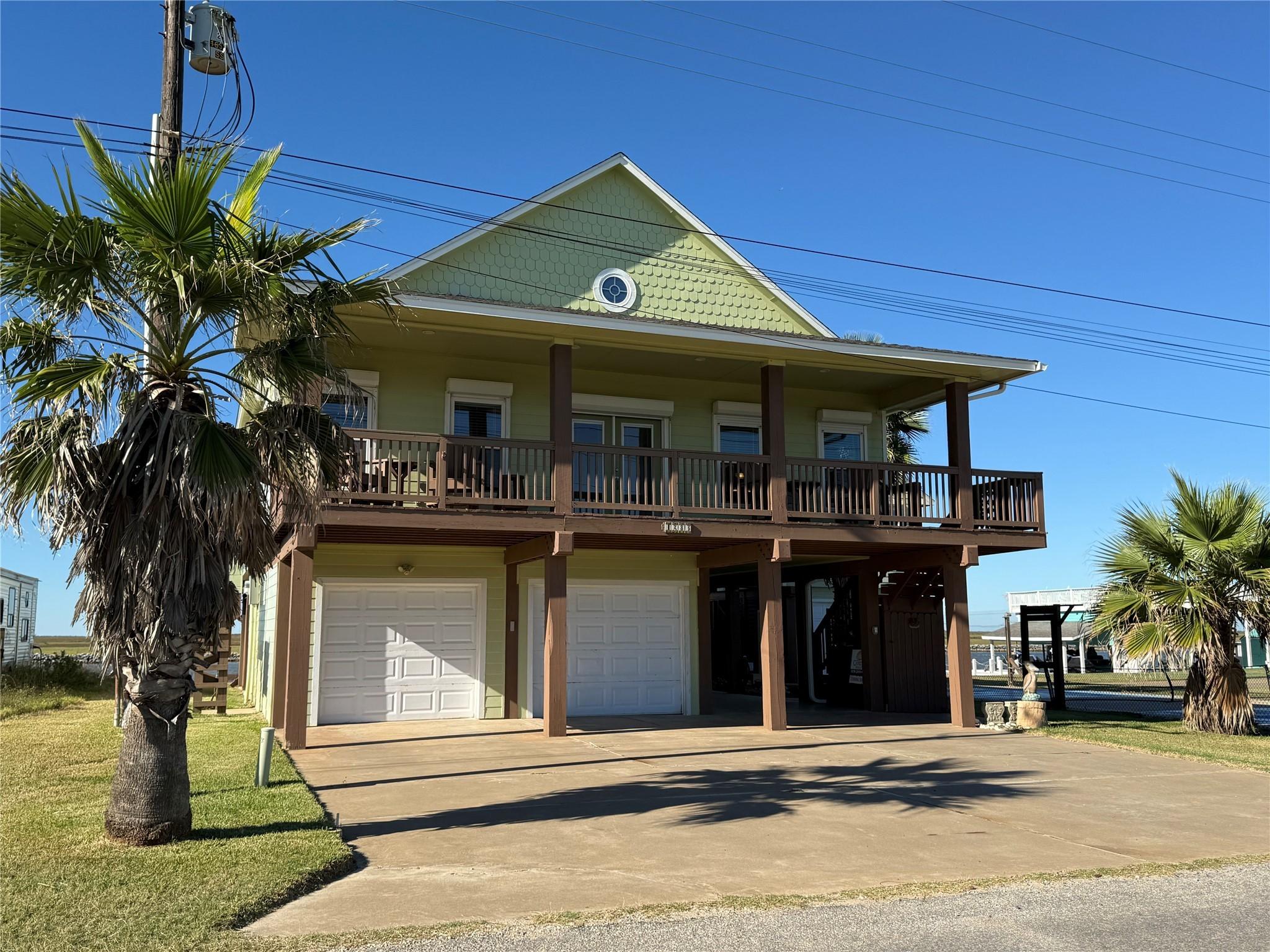 Image 2: This beautiful elevated &nbsp;home boasts a spacious ba
