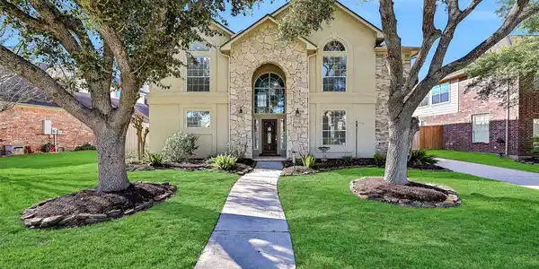 2333 Acadiana Lane