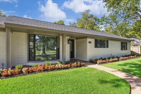 303 Bayou View Drive