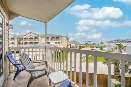 6300 Seawall Blvd