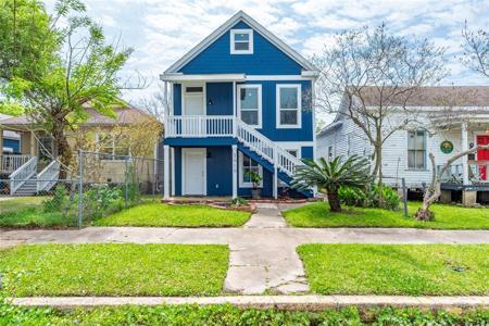 3919 Ursuline