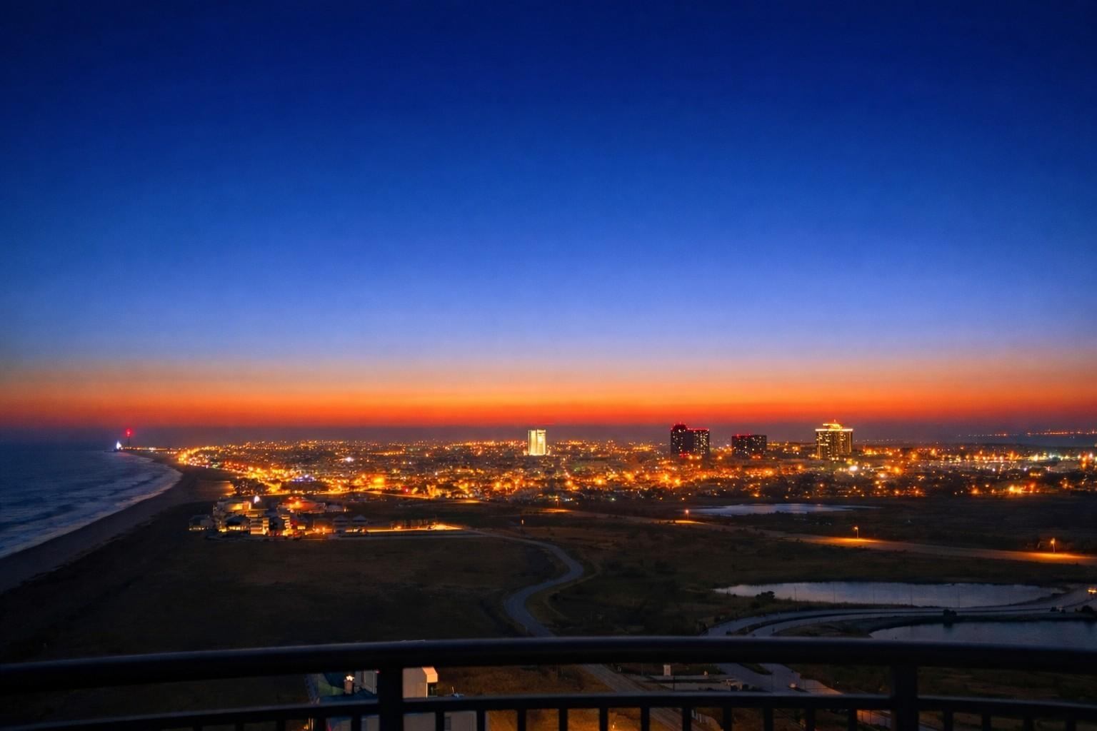 Image 4: City Lights at Night are really amazing.