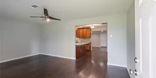 Image 3: Entry to living room view