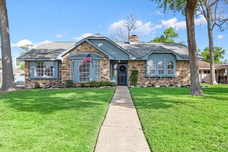 304 Red Bud Lane