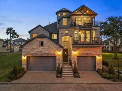 1402 Oceanside Lane