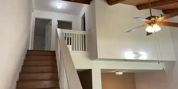 Image 3: Also, notice the solid wood stairs that continue o