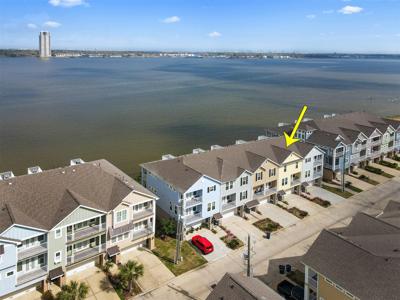 2717 Veranda Falls