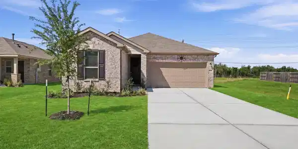 1717 Vista Luna Drive