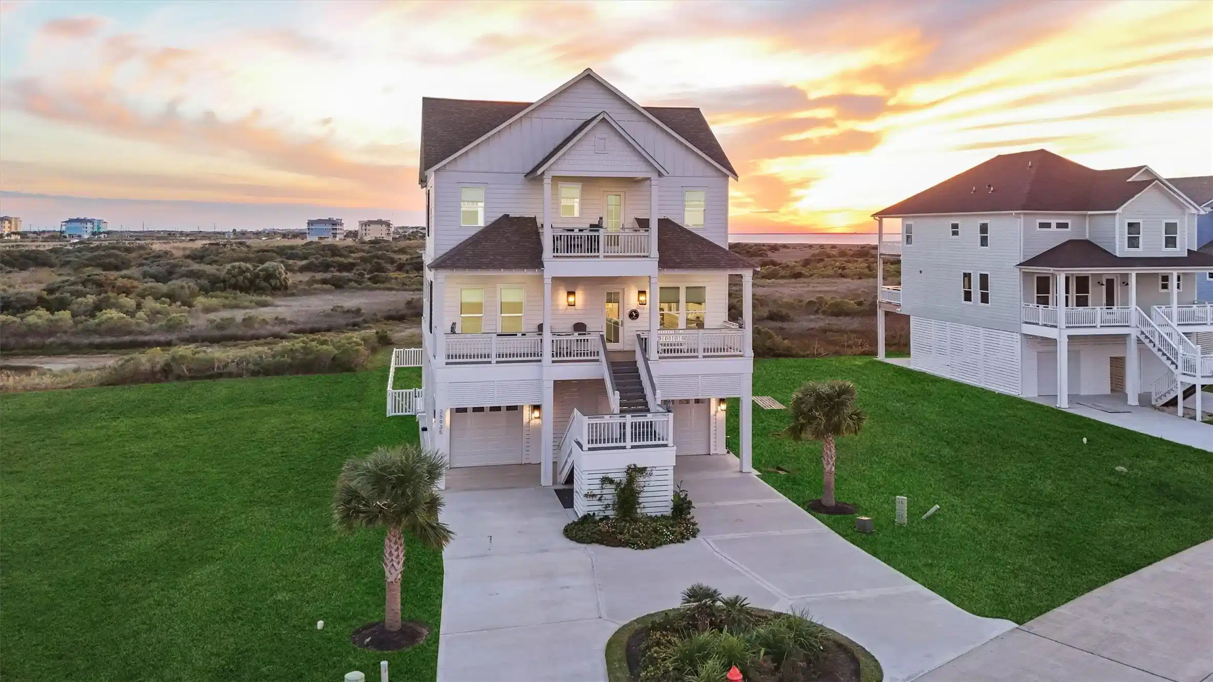 Image 1: Welcome home to Summers Bay Breeze. This stunning