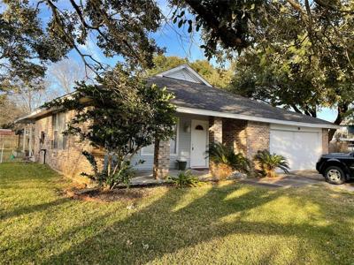 224 E Forest Avenue