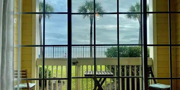 7000 Seawall Blvd