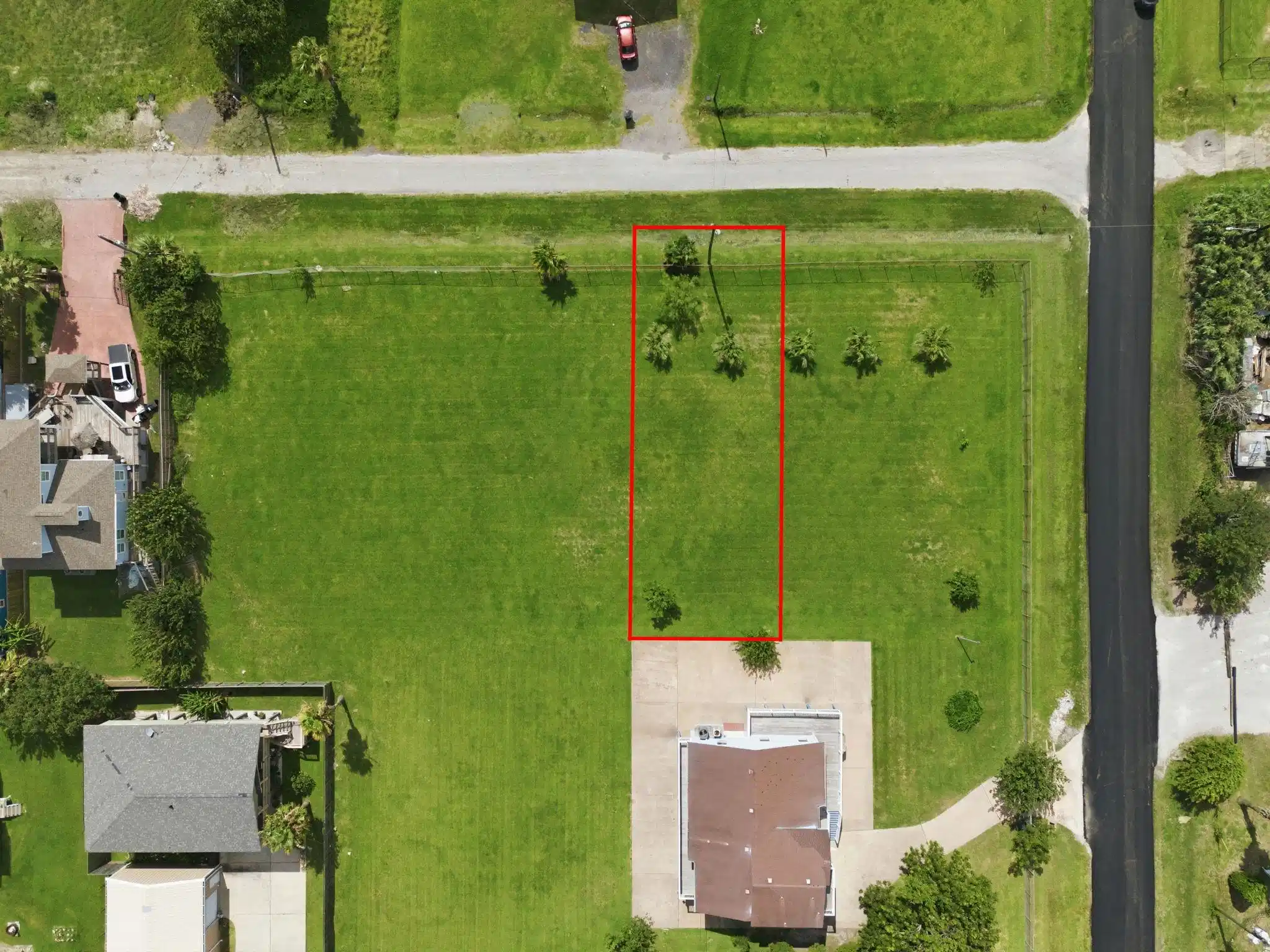 Image 1: Boundary lines are approximate. Please refer to su