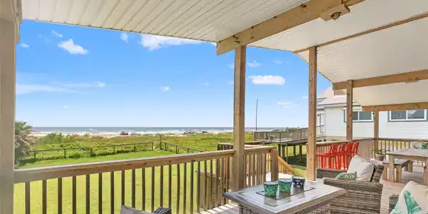 4630 Blue Water Highway