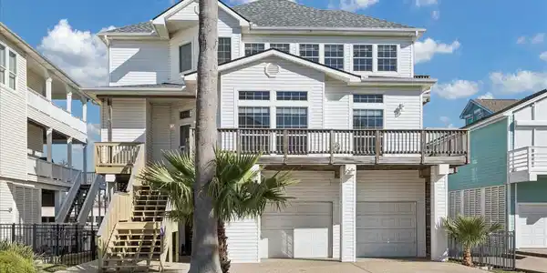 918 Long Reach Drive