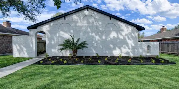 847 Seamaster Drive