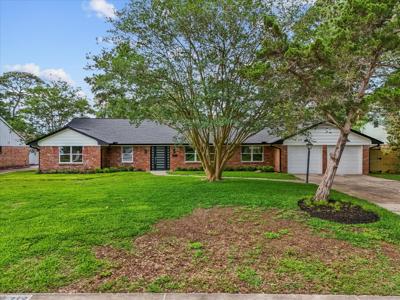 219 Drift Wood Drive