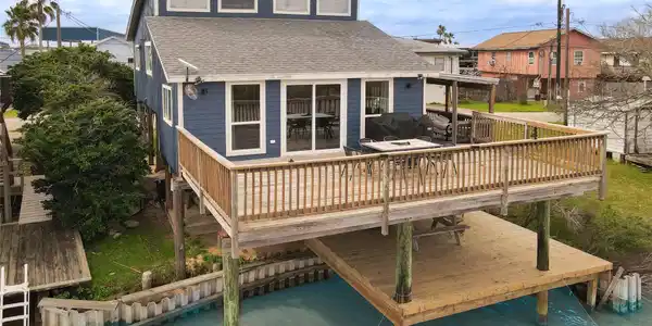 411 Galley Way