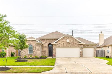 2401 Trocadero Lane