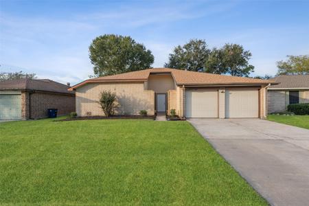 2792 Forest Point Drive