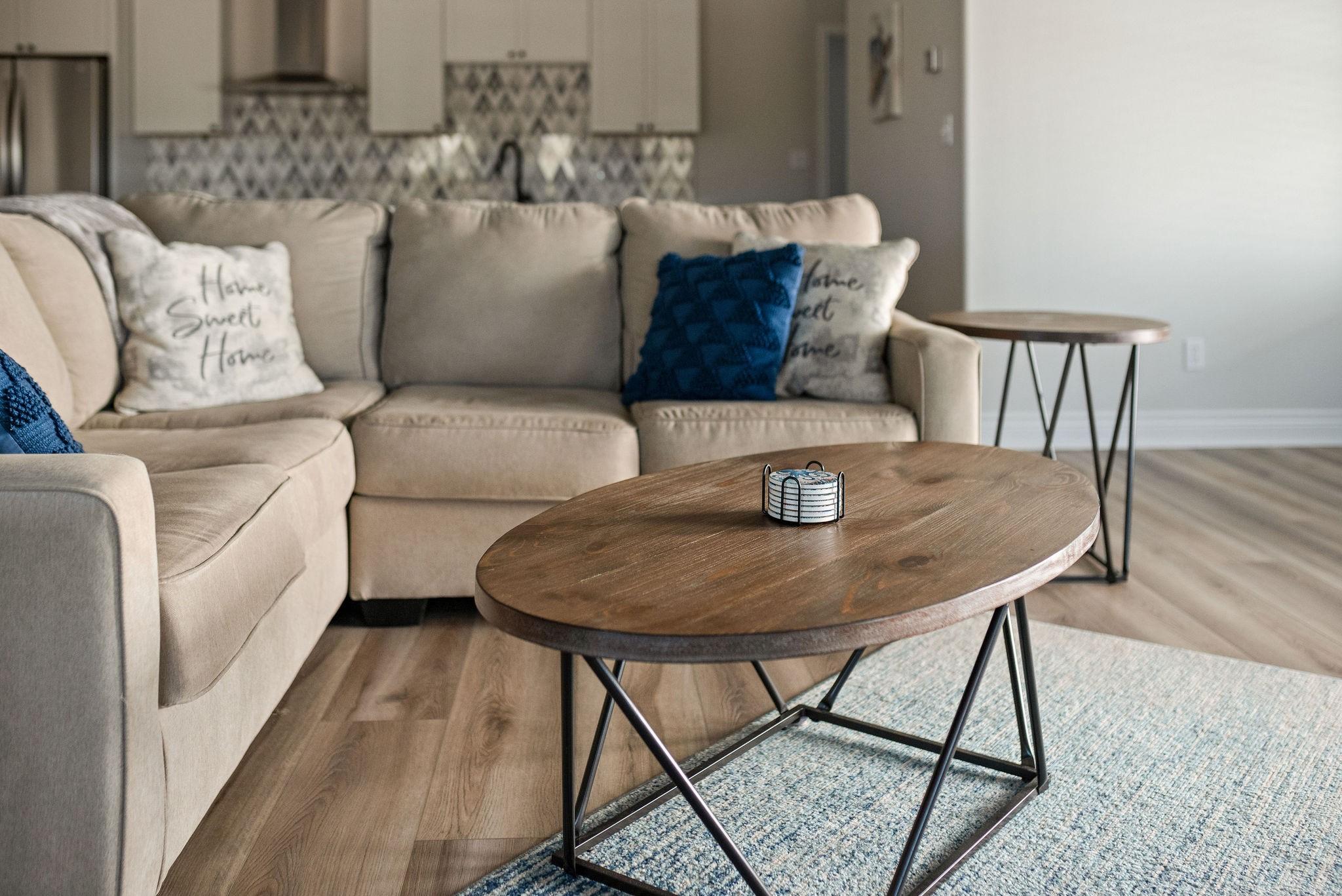 Image 3: Living Area