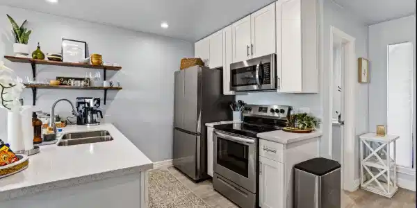 7600 Seawall Boulevard